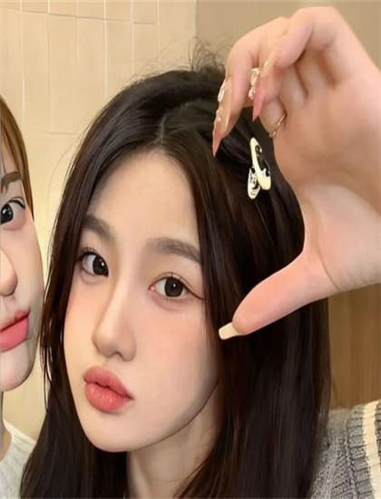 日本在线专区观看_疯马秀在线观看_蜜桃成熟时李丽珍在饯